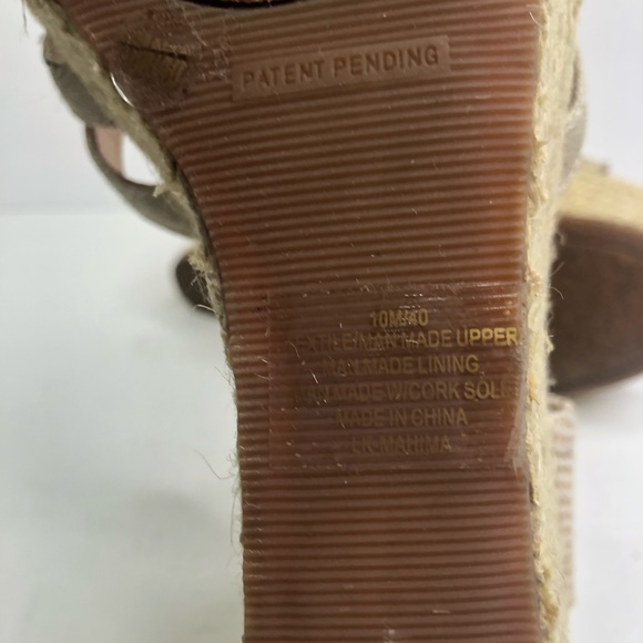 Lucky Brand Platform Sandals #10 - Picture 8 of 14